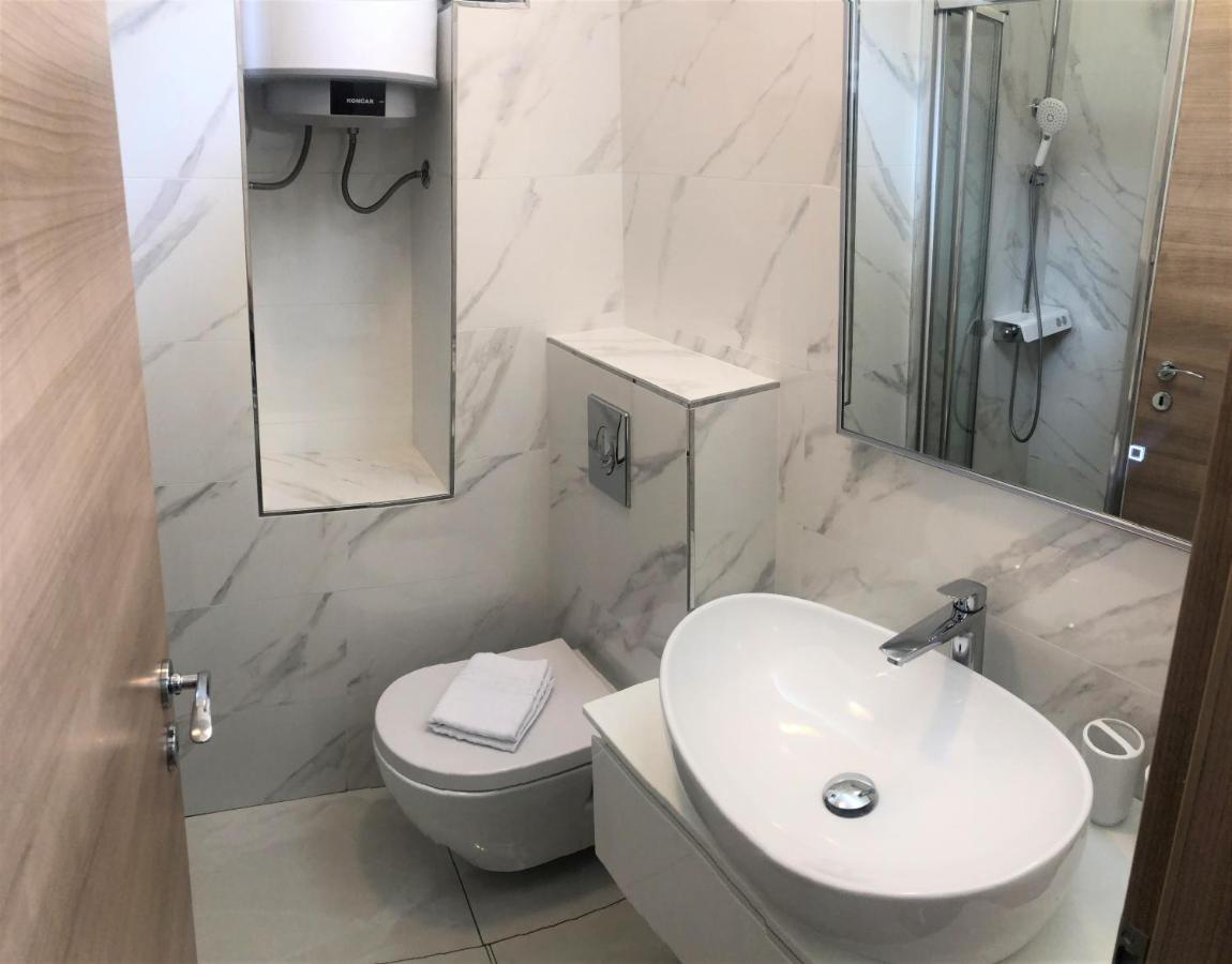 Apartments & Rooms Formenti Skradin Exterior foto
