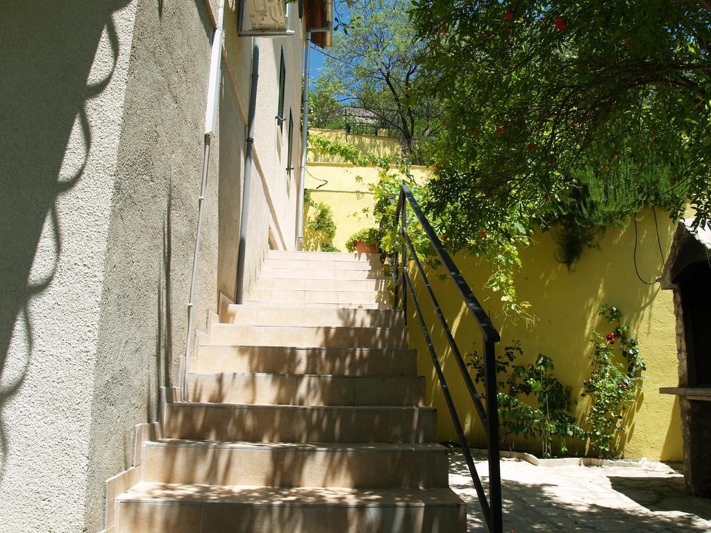 Apartments & Rooms Formenti Skradin Exterior foto