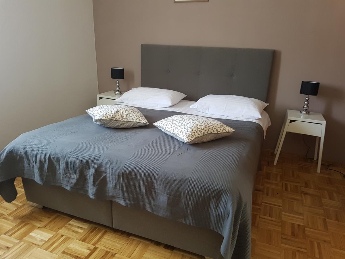 Apartments & Rooms Formenti Skradin Exterior foto